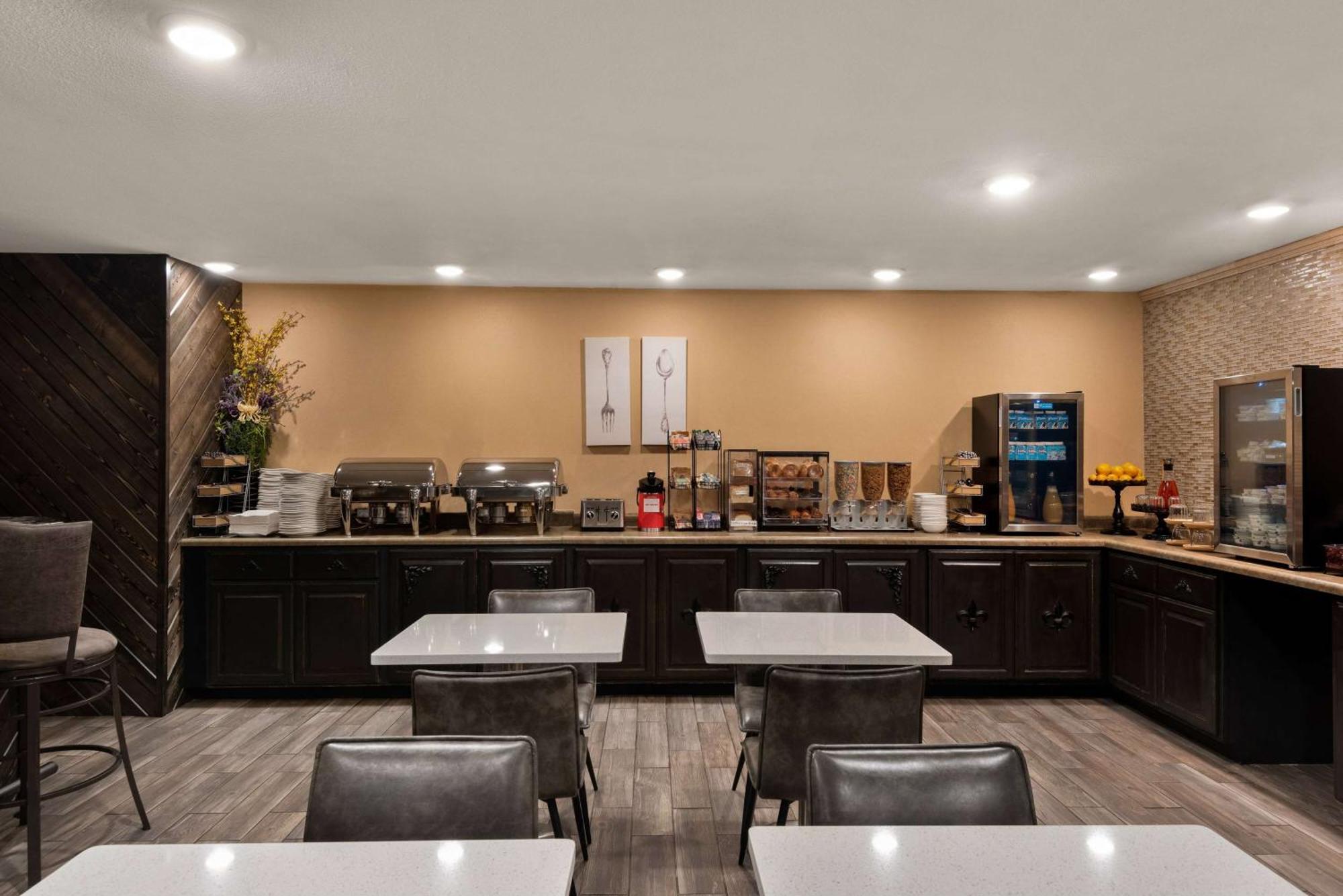 Wyndham Garden Galena Hotel & Day Spa Экстерьер фото